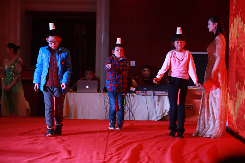 1551754912615129.jpg 大禹漢光2018年“同心同行,共創(chuàng)未來”主題年會(huì)圓滿成功