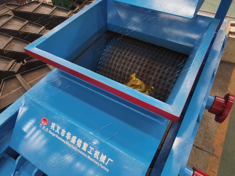 結塊物料破碎機 結塊物料破碎機